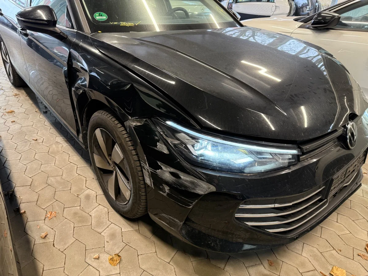 VW Passat Variant
